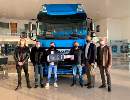Primeiro Novo DAF CF é entregue a cliente