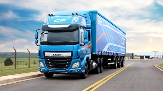 Novo DAF CF FTS Trator Rodoviário 6x2