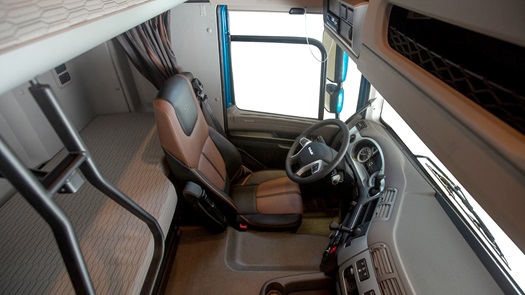 Visão Interna da cabine do Novo DAF CF