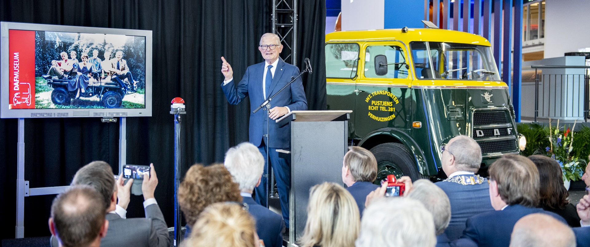 Interior-DAF-Museum-Pieter-van-Vollenhoven